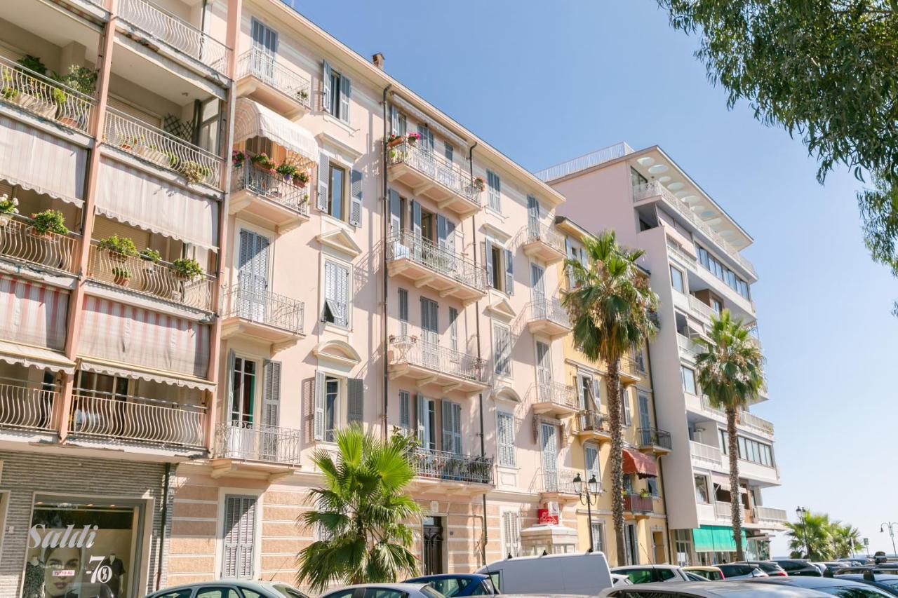 Ventimiglia City Center With Sea View Exteriér fotografie